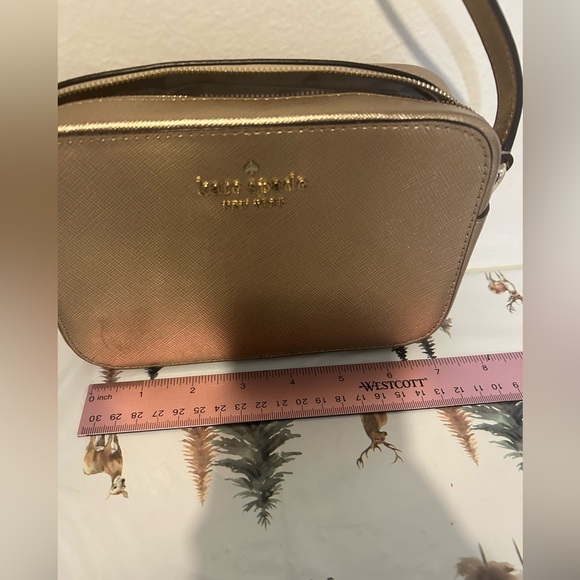 ♠️ KATE SPADE ♠️ Rose Gold Small Crossbody - Picture 6 of 7